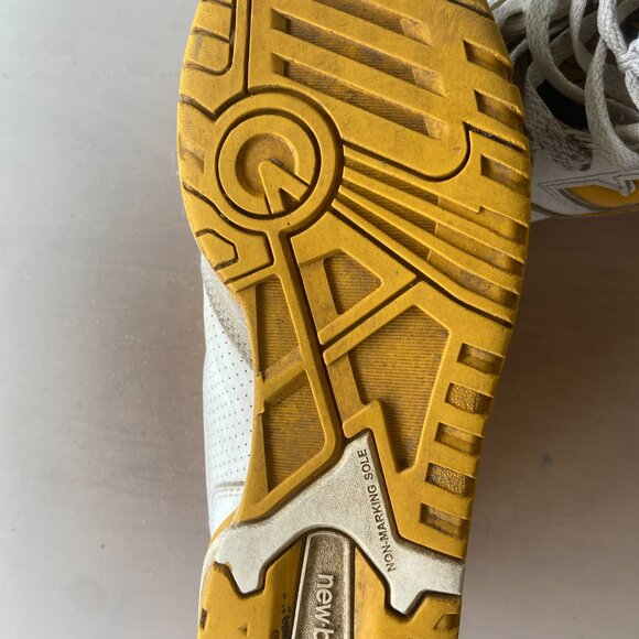 New Balance 550 Sea Salt Varsity Gold - Picture 5 of 7